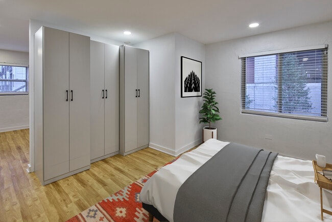 Building Photo - Edgewood Mews