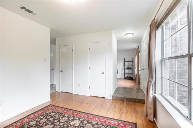 Building Photo - 10964 Quest Dr