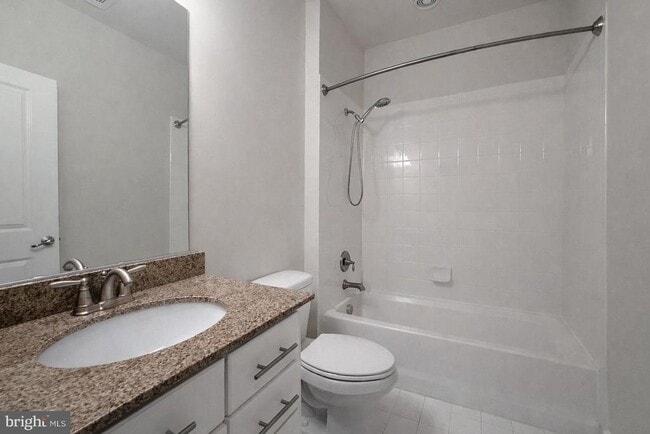 Building Photo - 44707 Plympton Square