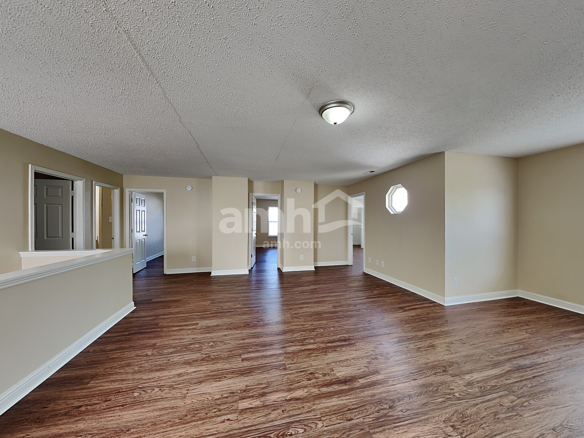 Building Photo - 6737 Amber Springs Way