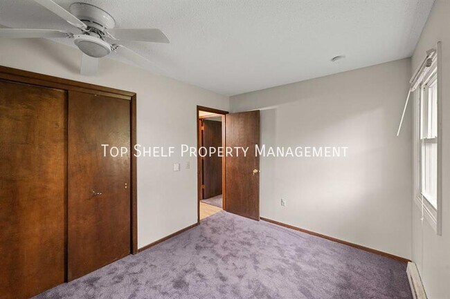 Building Photo - 625 D Ave