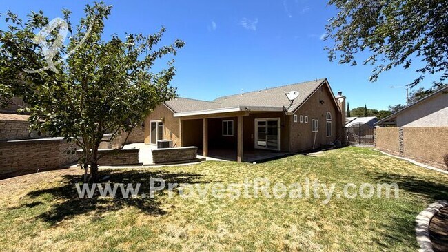 Building Photo - 13675 Ruby Cir