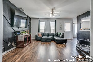 Building Photo - 5619 Red Canyon