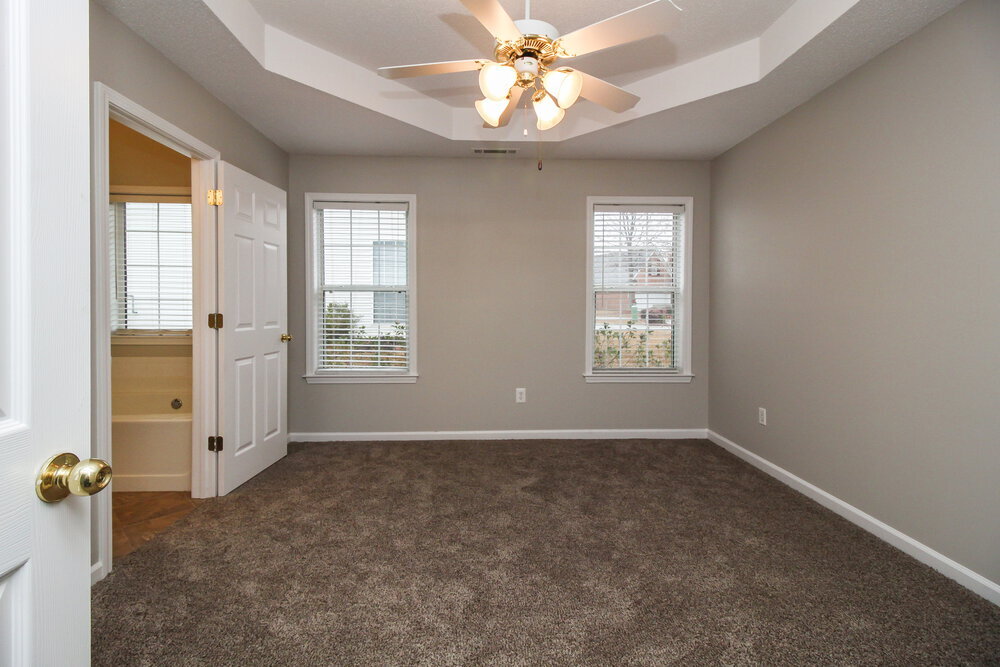 Building Photo - 22 Saratoga Pl