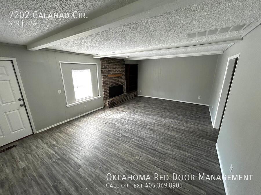 Building Photo - 7202 Galahad Cir