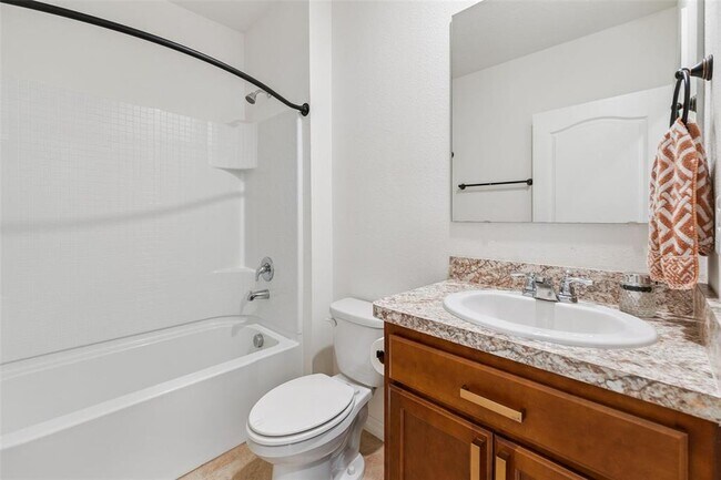 Building Photo - 1422 Fox Squirrel Dr