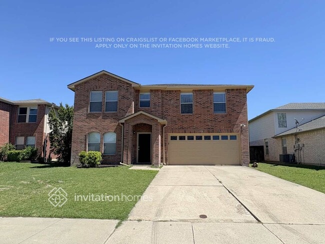 Building Photo - 2928 Marco Dr