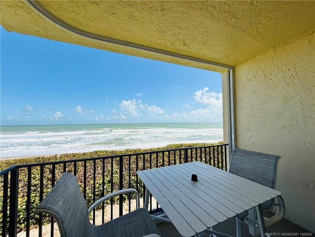 Building Photo - 7440 S Ocean Dr