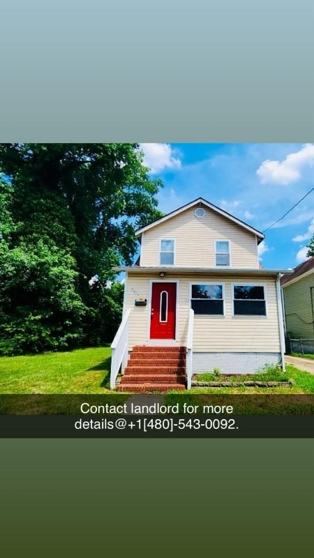 Building Photo - 3322 Lens Ave