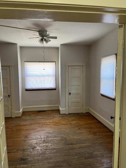 Building Photo - 708 S Santa Fe Ave