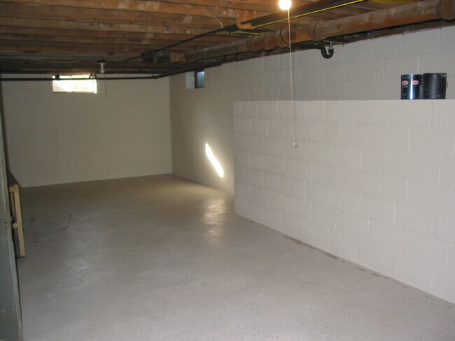 Building Photo - 277 Elmington Ln