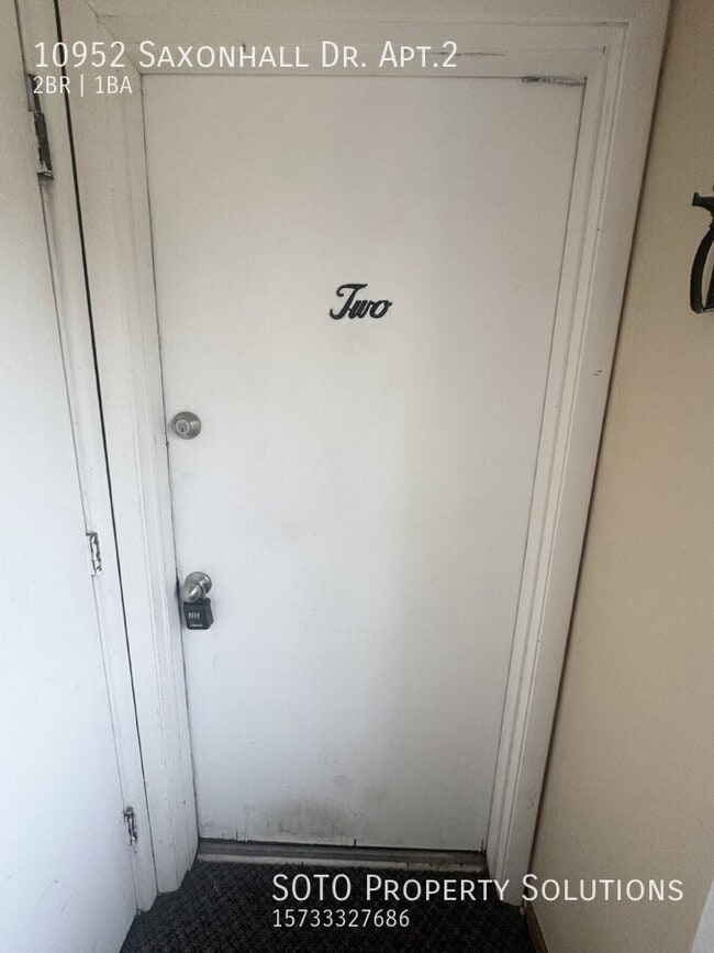 Building Photo - 10952 Saxonhall Dr