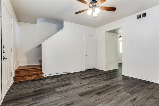 Building Photo - 2734 Patricia Ln