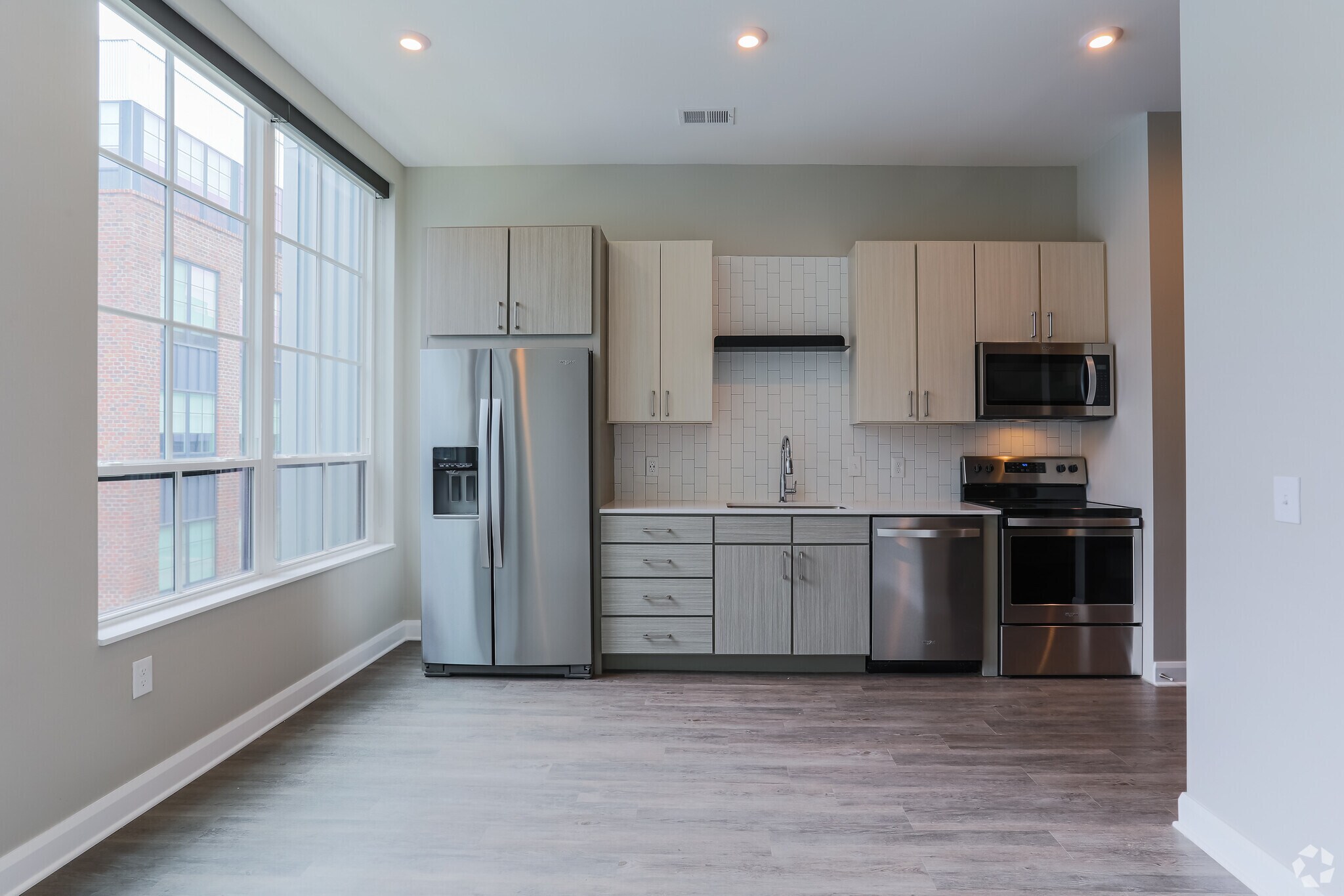 Station 324 324 E 2nd Ave Columbus OH 43201 Apartment Finder