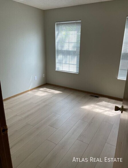 Building Photo - 1191B Milo Circle-
