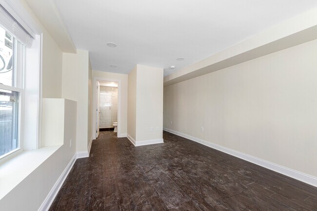 Building Photo - 63 Bradbury Ave