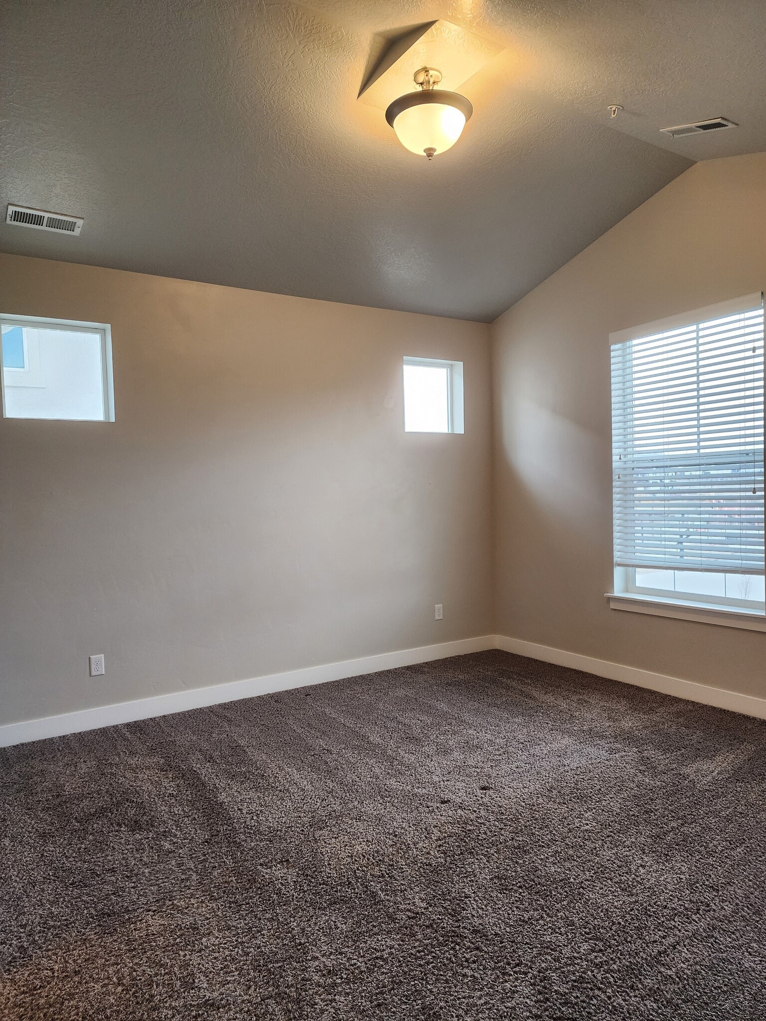 Building Photo - 3984 W 1850 N