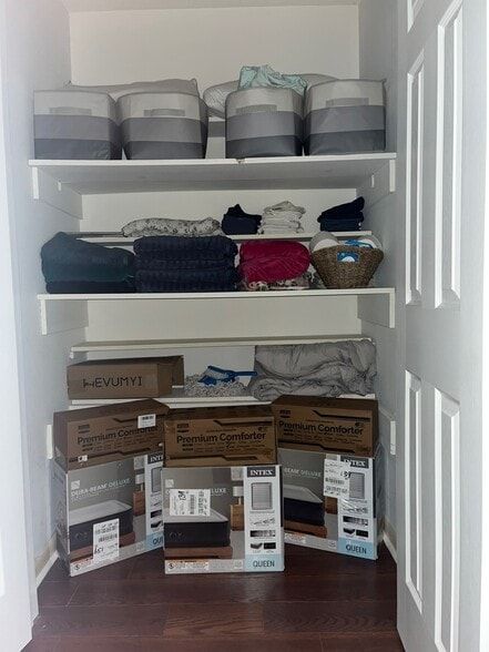 Building Photo - 4709 Michelle St