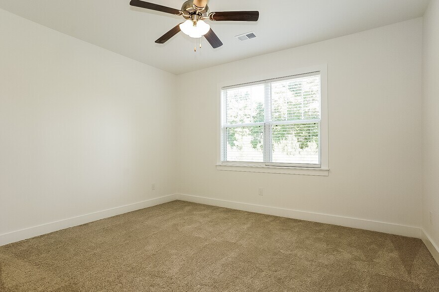 Building Photo - 1425 Feldspar Ct