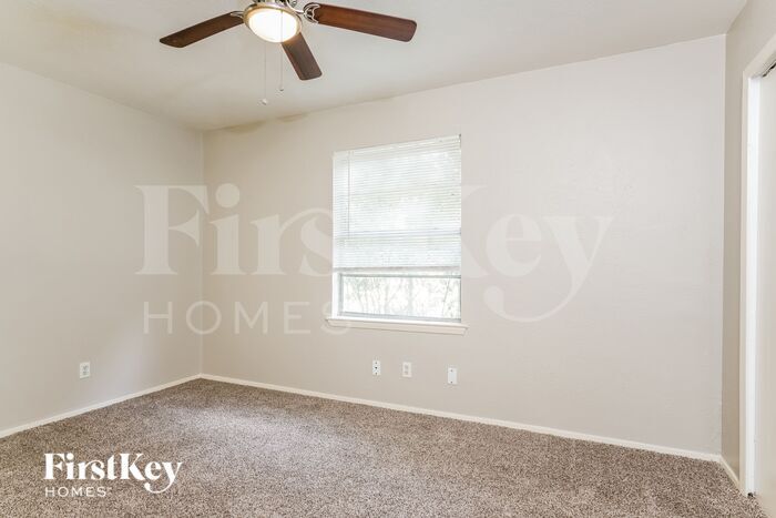 Building Photo - 6530 Gentle River Dr