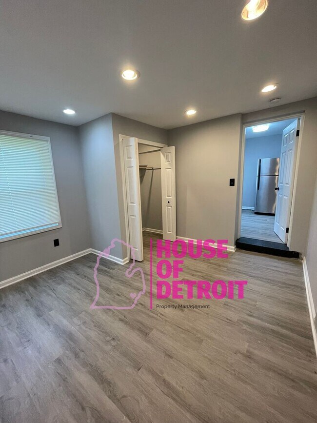 Building Photo - Beautiful 3 Bedroom Single Family ~Summer ...