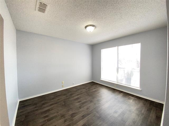 Building Photo - 5204 Vista Verde Dr