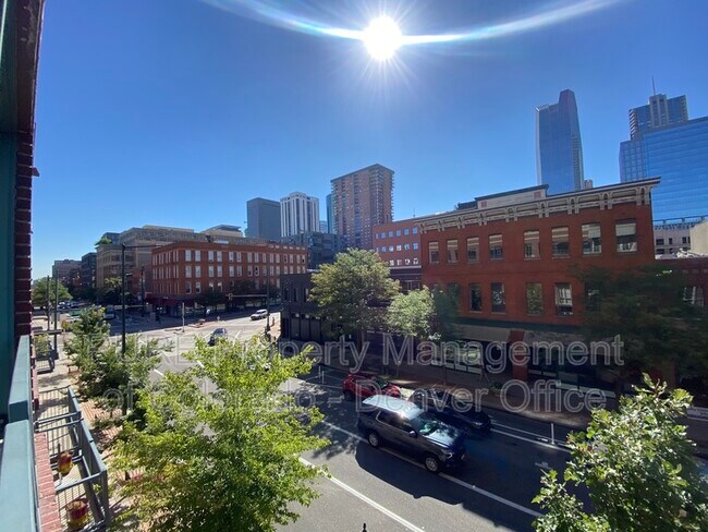 Building Photo - 1499 Blake St