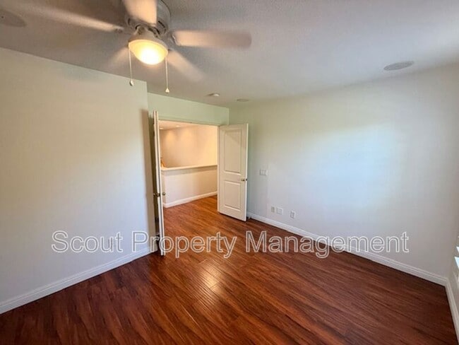 Building Photo - 39877 Worthington Pl