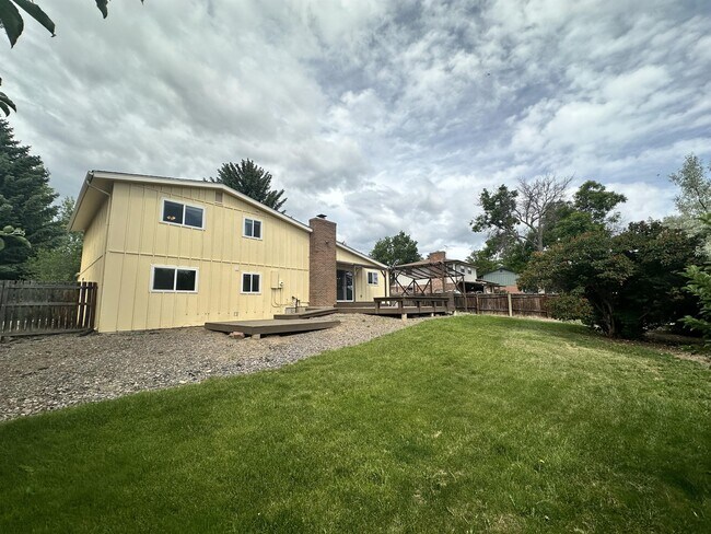 Building Photo - 7628 S Eaton Way