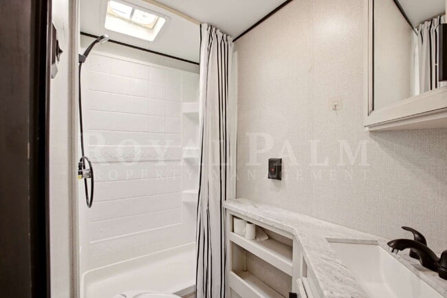 Building Photo - A Fresh Take on Simple Living – Cozy North Fort Myers Retreat