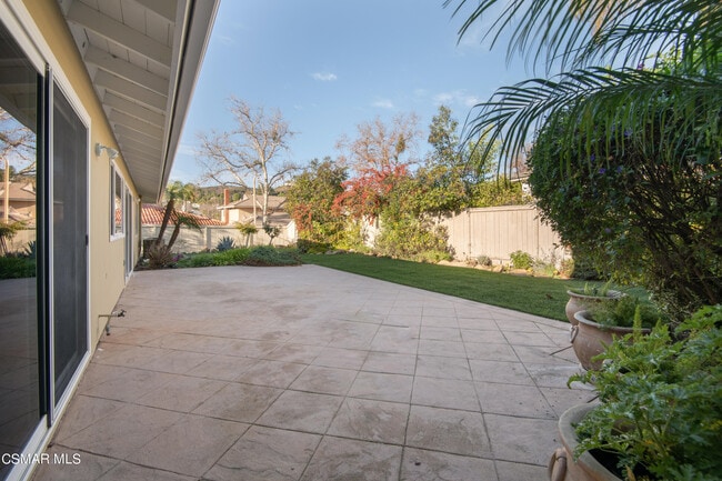 Building Photo - 1504 Covington Ave