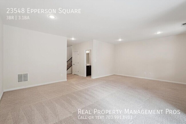 Building Photo - 23548 Epperson Square