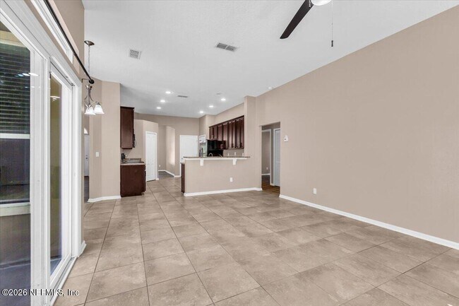 Building Photo - 4471 Song Sparrow Dr