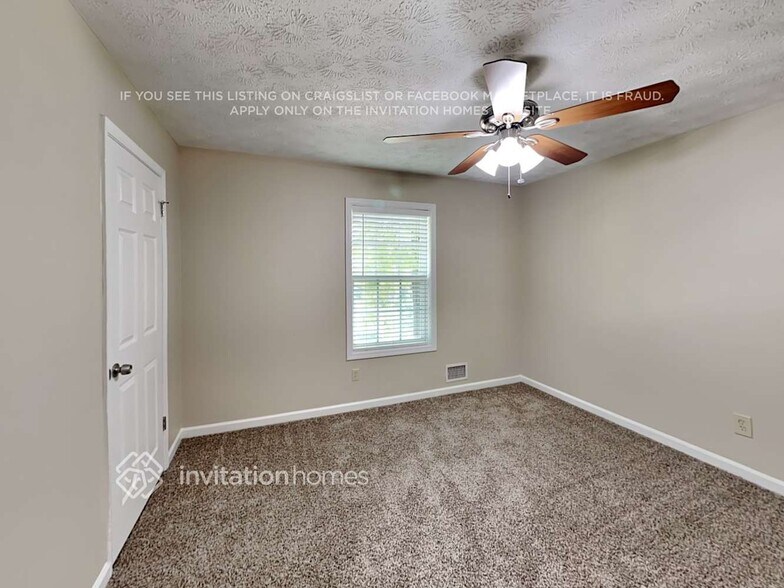 Building Photo - 60 Dillard Dr NE