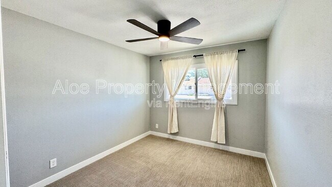 Building Photo - 8516 E McDonald Dr