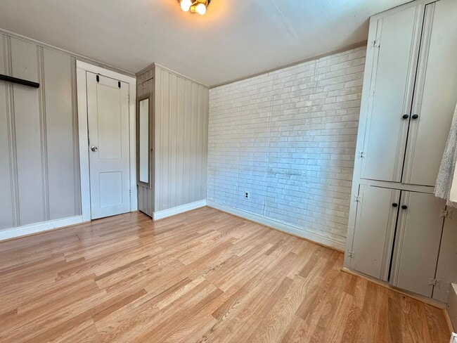 Building Photo - 1BR in the heart of Old Beach