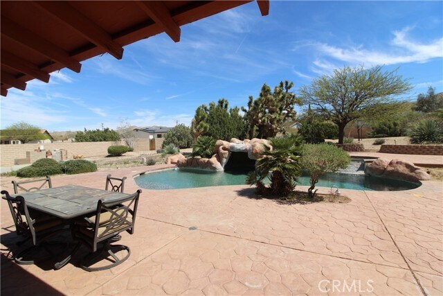 Building Photo - 57801 San Tropeze Dr