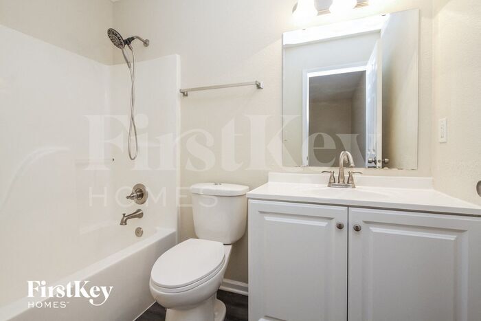 Building Photo - 5805 Dollar Forge Dr