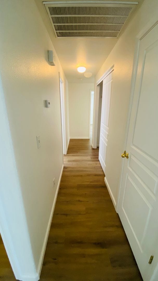 Building Photo - Gorgeous Remodeled Spacious 4 bedroom