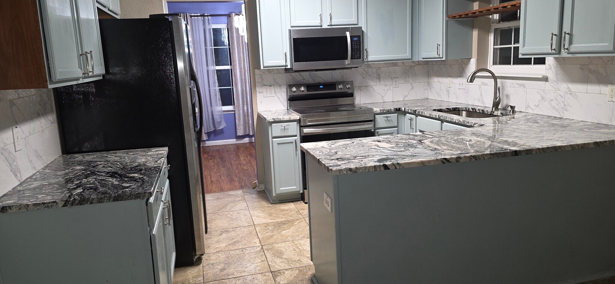 Building Photo - 4001 Blackwolf Dr