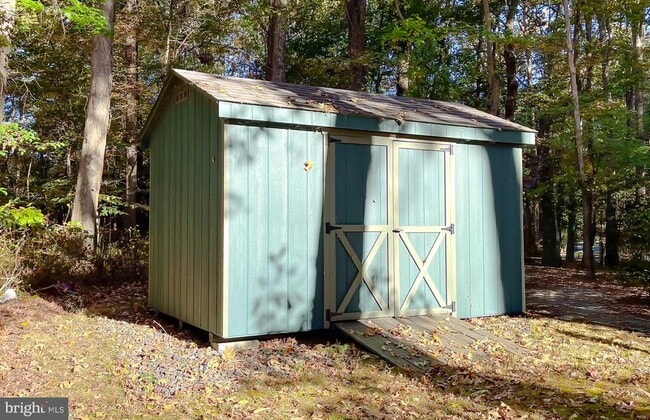 Building Photo - 9642 Charles St