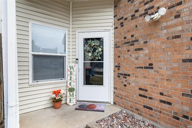 Building Photo - 5928 Crossfield Dr