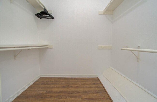 Building Photo - 12697 Briar Patch Dr