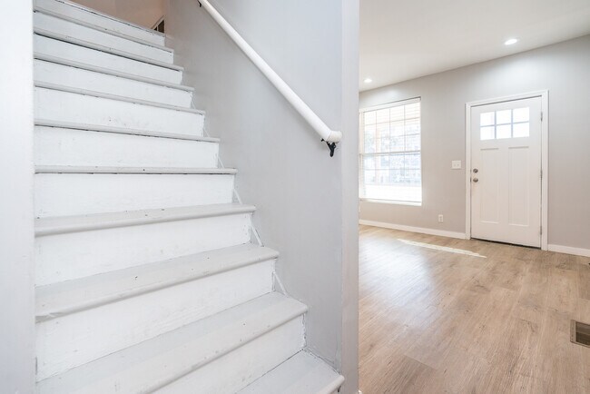 Stairs to 2nd Level - 1628 S 4th St