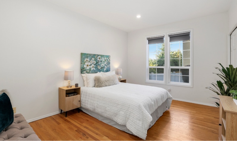 Building Photo - 2541 Lynnwood Ave NE