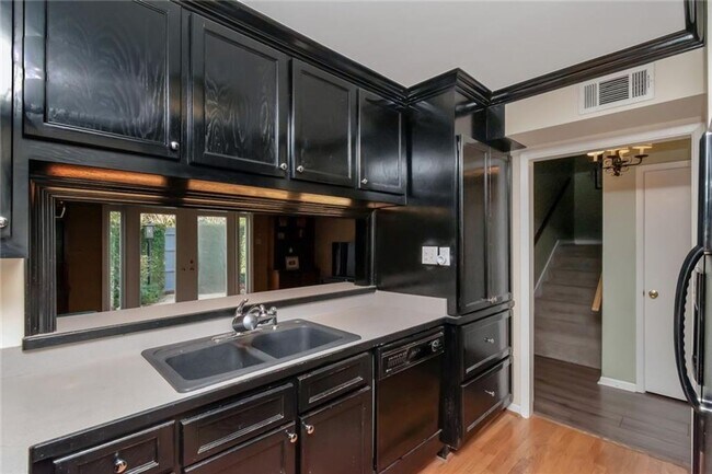 Building Photo - WELCOME TO GEORGETOWN CONDOMINIUMS IN SPRI...