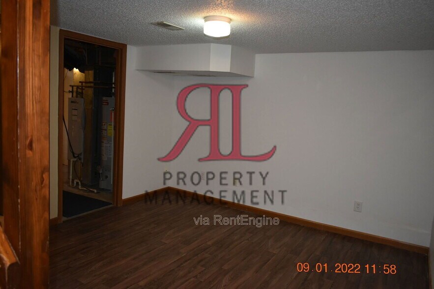 Building Photo - 171 Malloy Ln