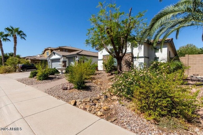 Building Photo - 1842 E Kaibab Dr