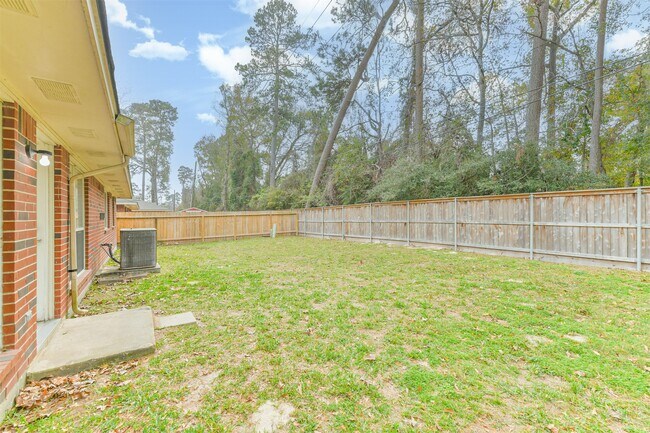 Building Photo - 4119 Hermitage Hollow Ln