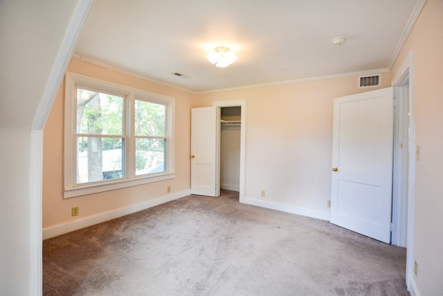 Building Photo - 10 Riverdale Dr